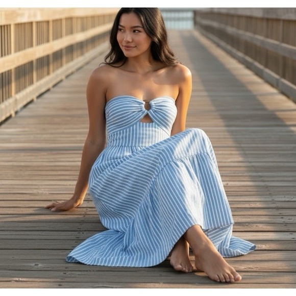l*space Dresses & Skirts - L*Space Melody Dress Size M Blue Bay Stripes Linen Blend Strapless Maxi Tiered